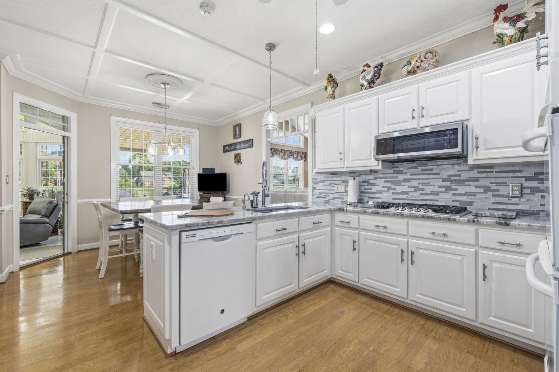 4727 National Dr.  Photo 16