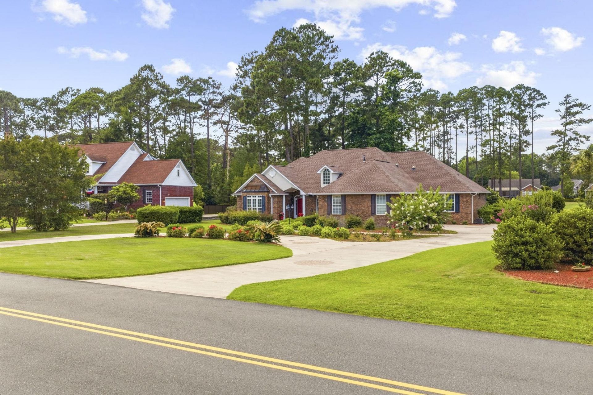 4727 National Dr.  Photo 4