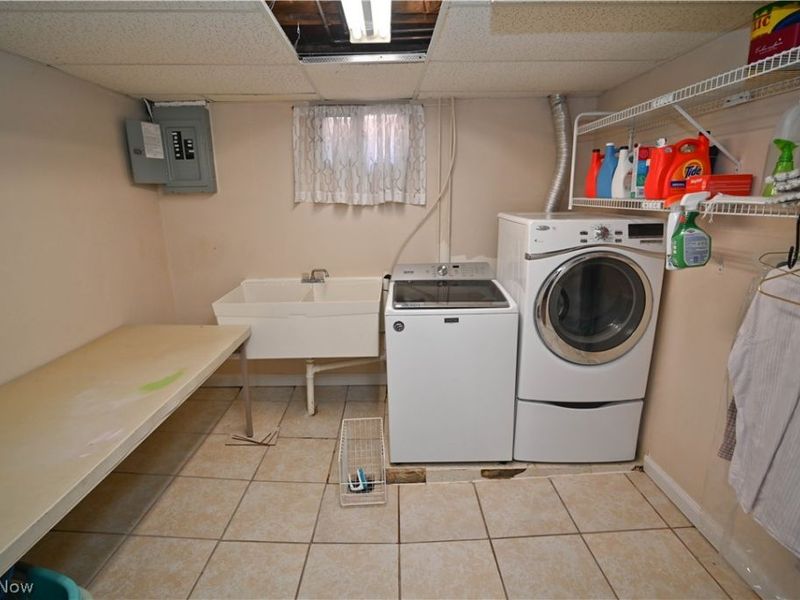 4048 Dover Road, Youngstown, OH 44511 Photo 17