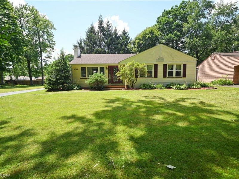 4048 Dover Road, Youngstown, OH 44511 Photo 2