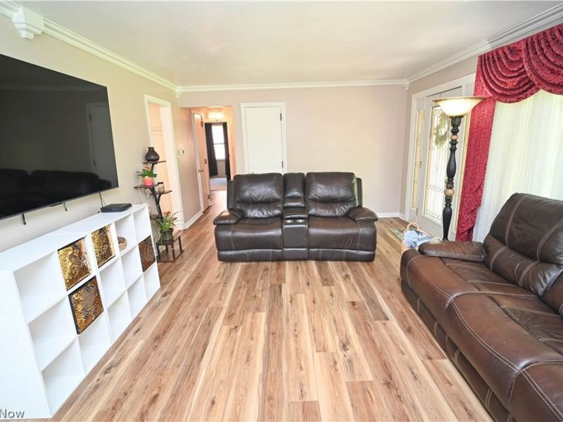 4048 Dover Road, Youngstown, OH 44511 Photo 5