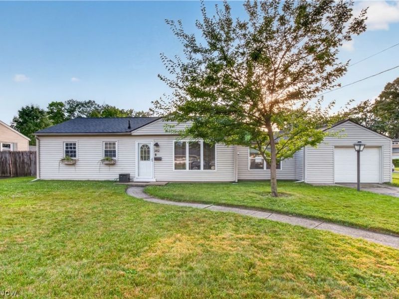 382 Marseilles Avenue, Elyria, OH 44035 Photo 1