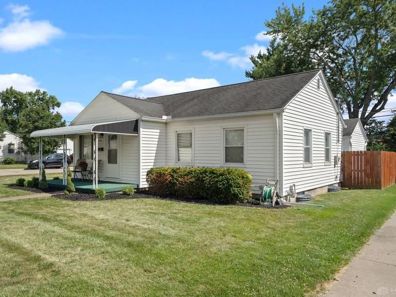 438 Margaret Drive, Fairborn, OH 45324 Photo 3