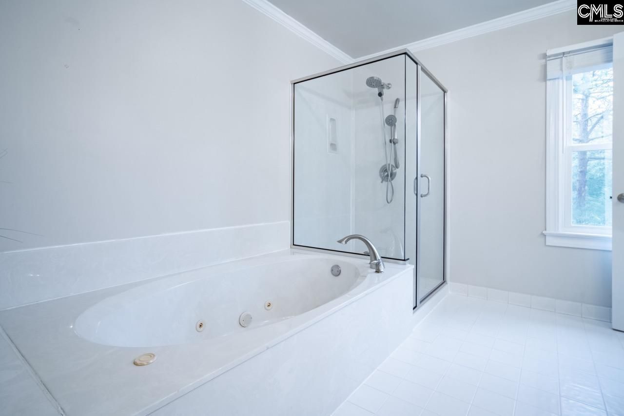 8 Oakmist Court  Photo 22