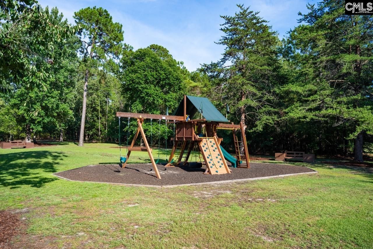 8 Oakmist Court  Photo 44