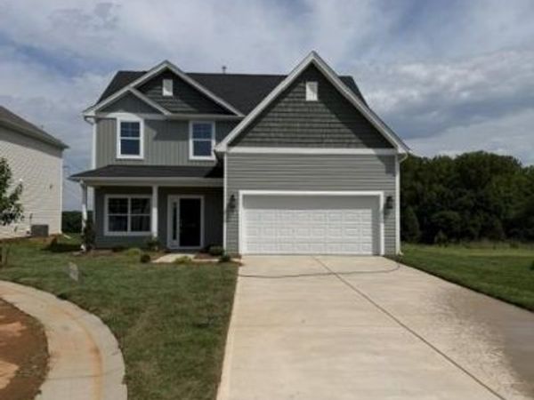 1318 Dandridge Drive , Kernersville, NC 27284
