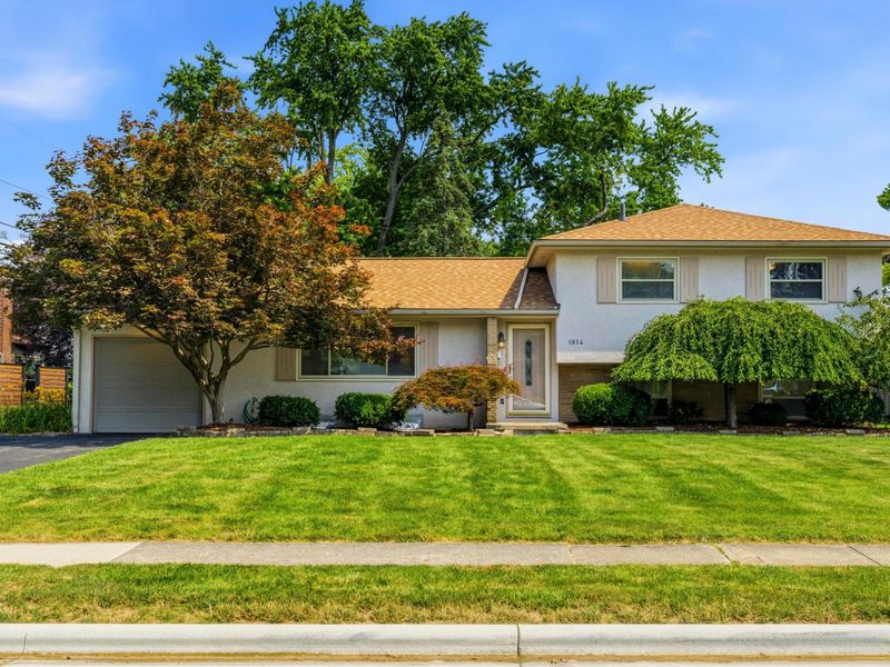 1814 Millwood Drive, Upper Arlington, OH 43221 Photo 1