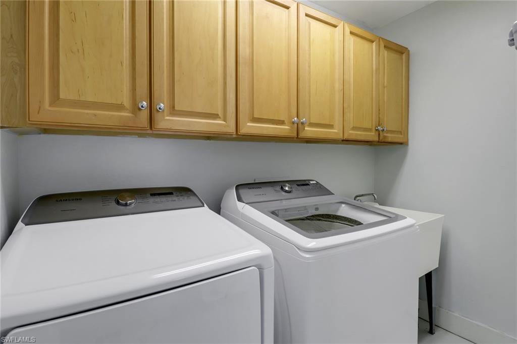 8271 Laurel Lakes Way, Naples, FL 34119 Photo