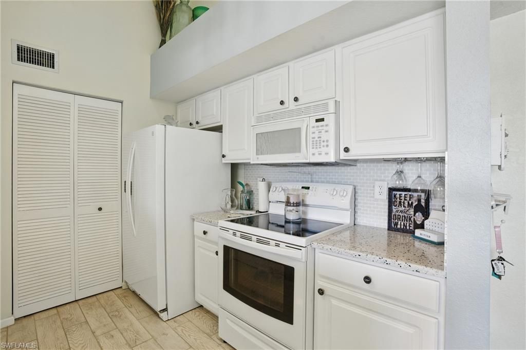 4121 Residence Dr , Unit 324, Fort Myers, FL 33901 Photo