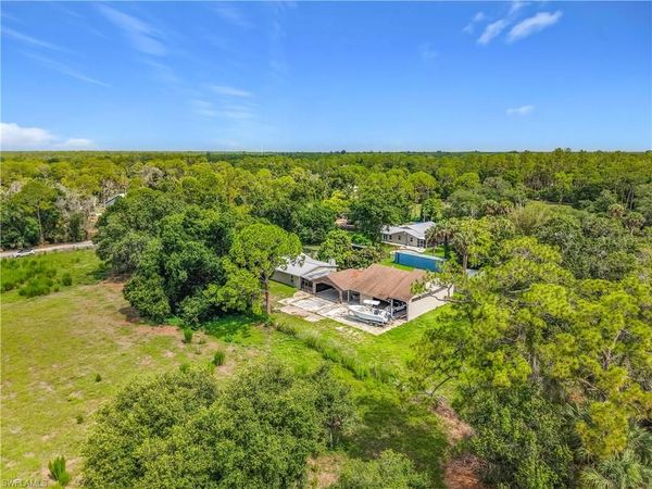 19330 Meredith RD , NORTH FORT MYERS, FL 33917