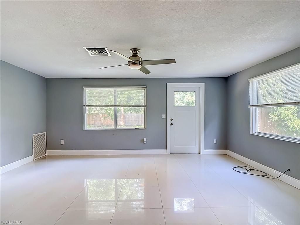 19330 Meredith Rd , North Fort Myers, FL 33917 Photo