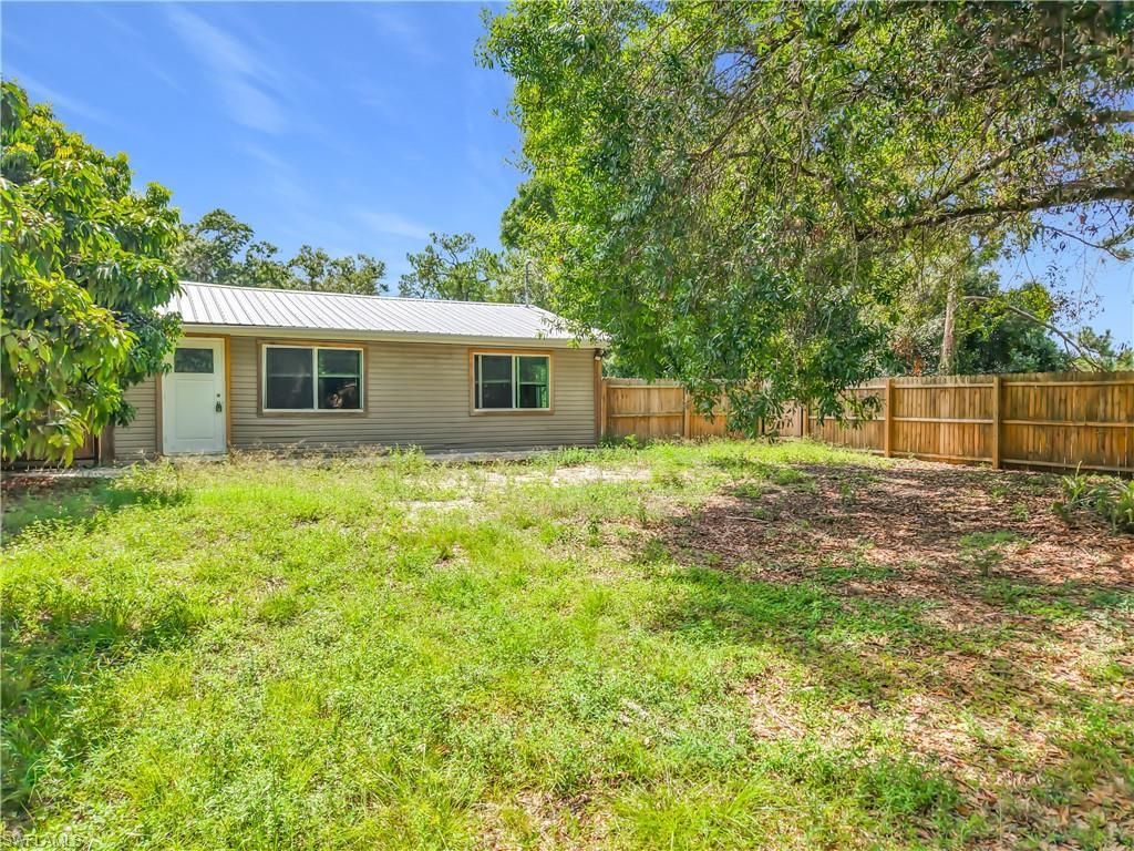 19330 Meredith Rd , North Fort Myers, FL 33917 Photo