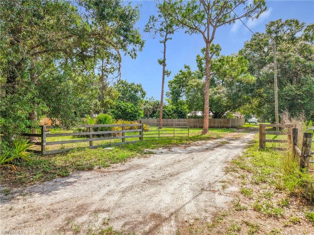 19330 Meredith Rd , North Fort Myers, FL 33917 Photo