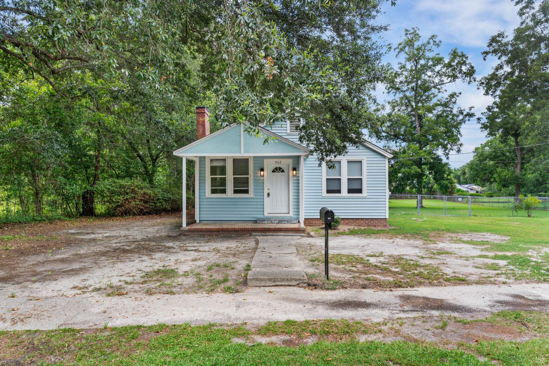 552 Ott Street Photo 1