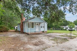 552 Ott Street photo 4