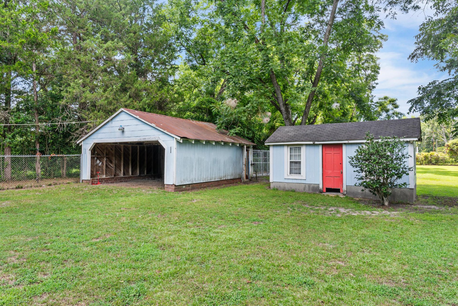 552 Ott Street Photo 7