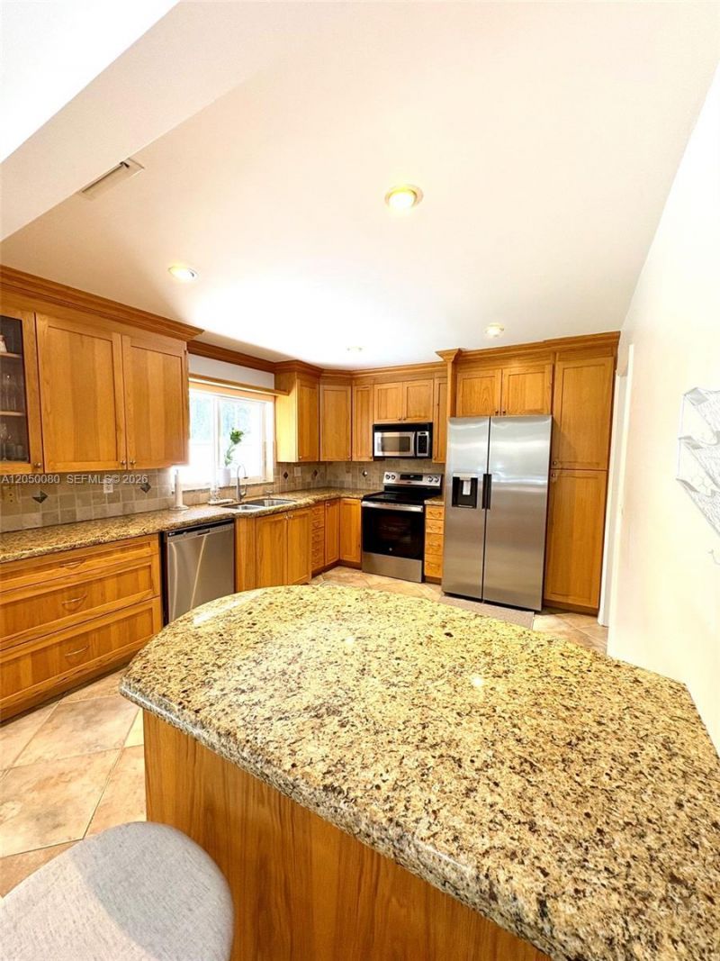 9833 NW 5th Ct, Plantation, FL 33324 Photo