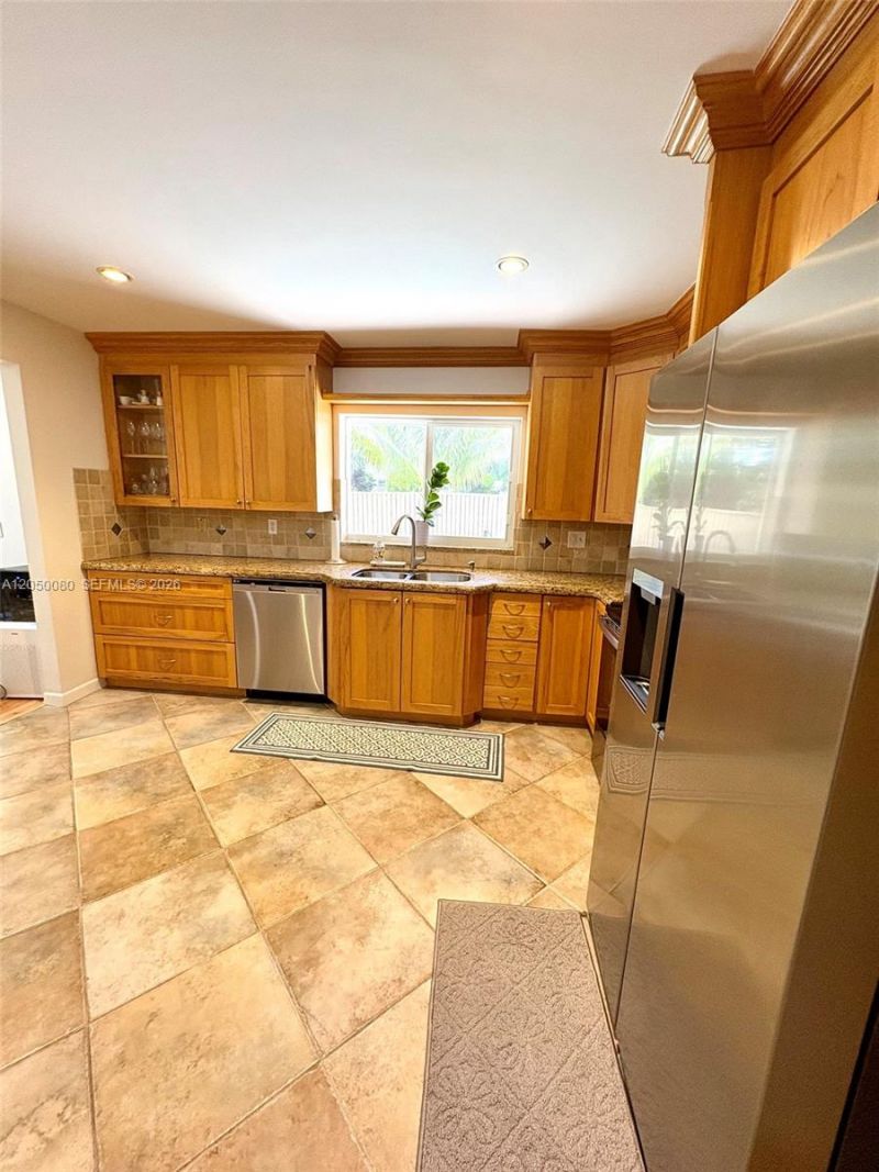 9833 NW 5th Ct, Plantation, FL 33324 Photo
