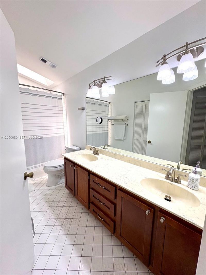 9833 NW 5th Ct, Plantation, FL 33324 Photo