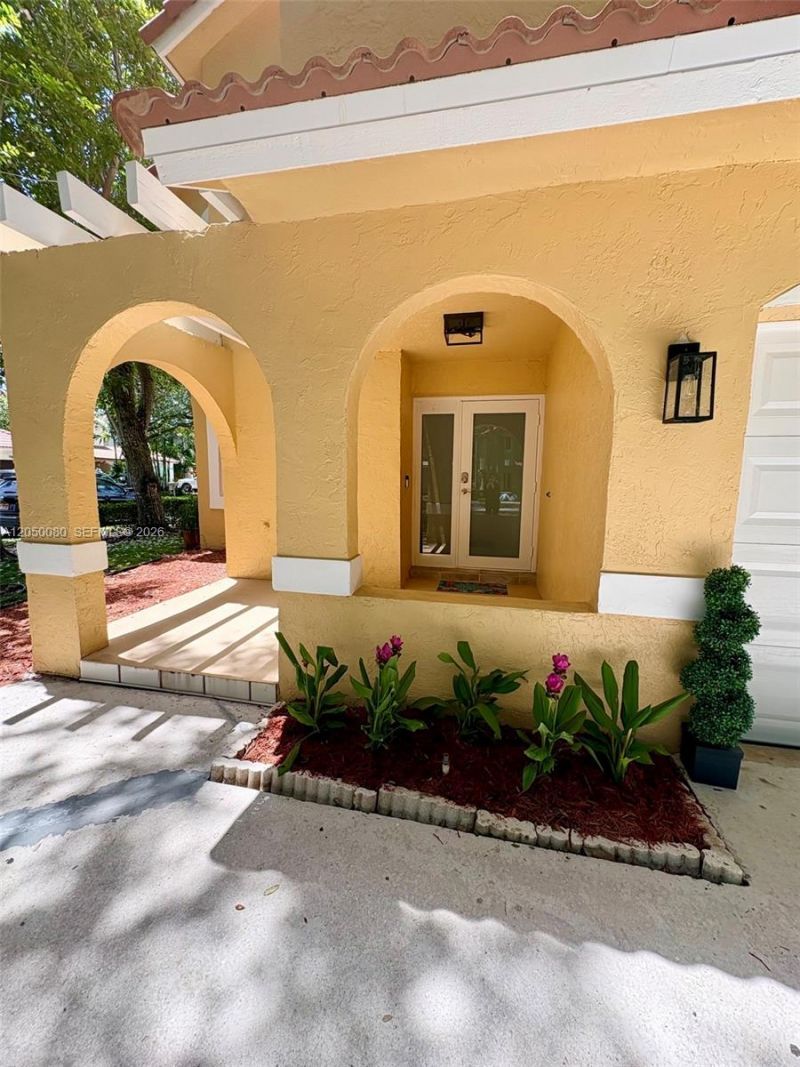 9833 NW 5th Ct, Plantation, FL 33324 Photo