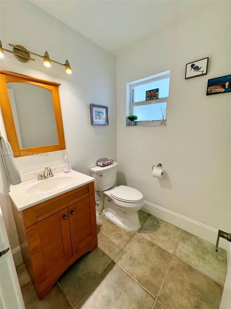 9833 NW 5th Ct, Plantation, FL 33324 Photo
