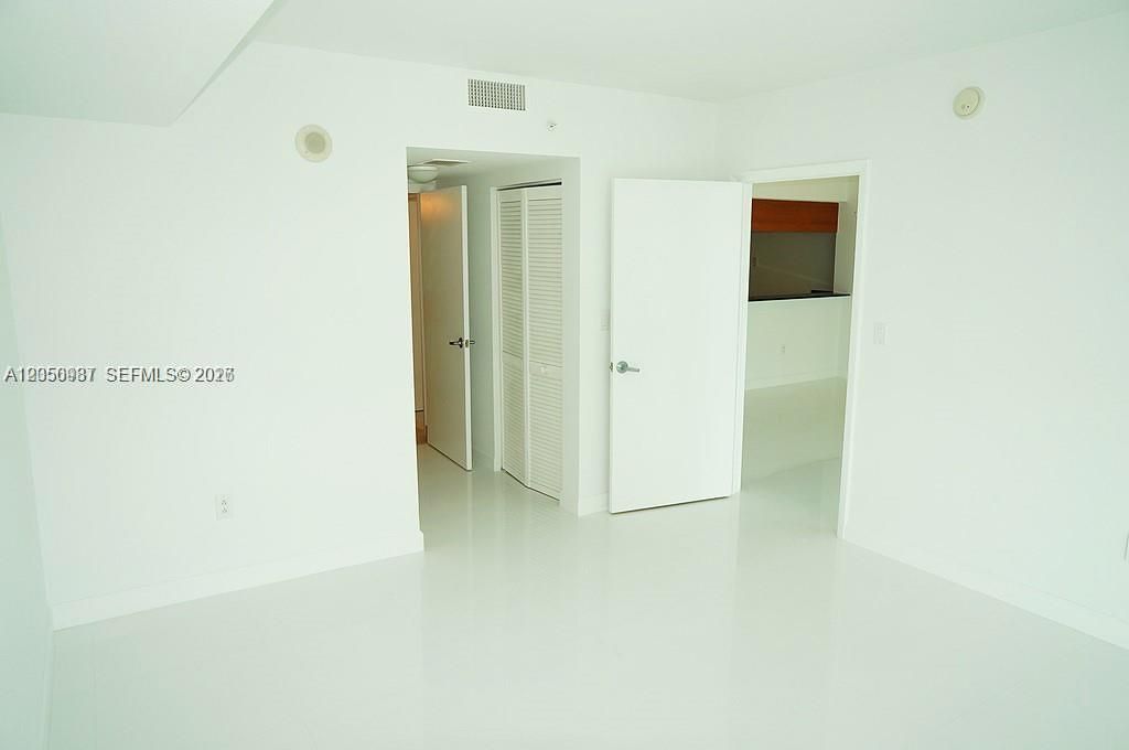 1800 N Bayshore Dr , Unit 3014, Miami, FL 33132 Photo