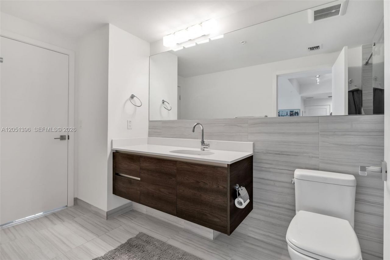 301 Altara Ave , Unit 824, Coral Gables, FL 33146 Photo