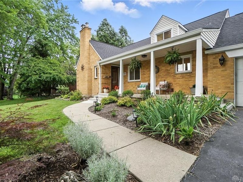 108 Napoleon Drive, Dayton, OH 45429 Photo 2