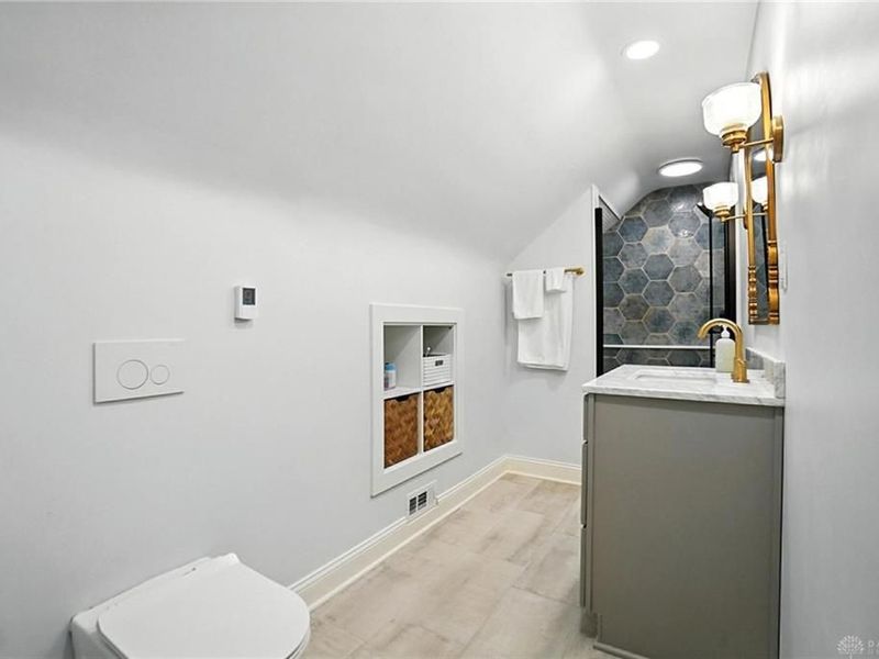 108 Napoleon Drive, Dayton, OH 45429 Photo 26