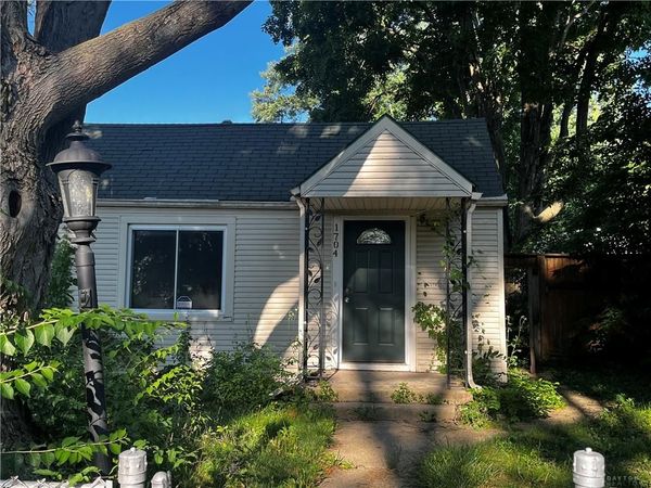 1704 Wilbur Avenue, Fairborn, OH 45324
