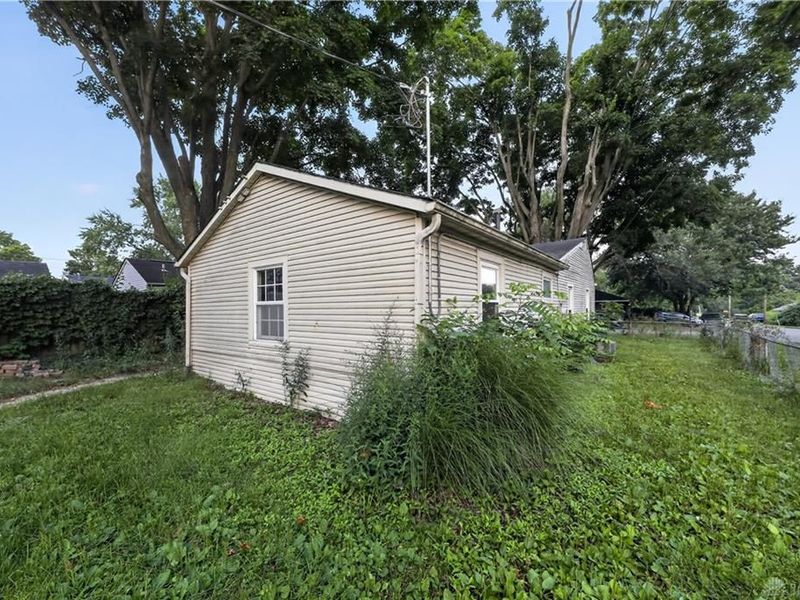 1704 Wilbur Avenue, Fairborn, OH 45324 Photo 5