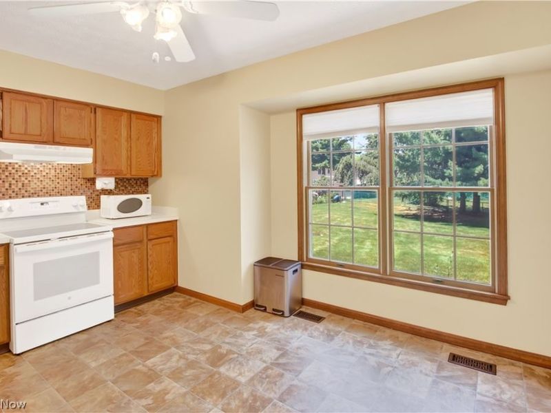 14424 Bent Tree Court, Strongsville, OH 44136 Photo 8