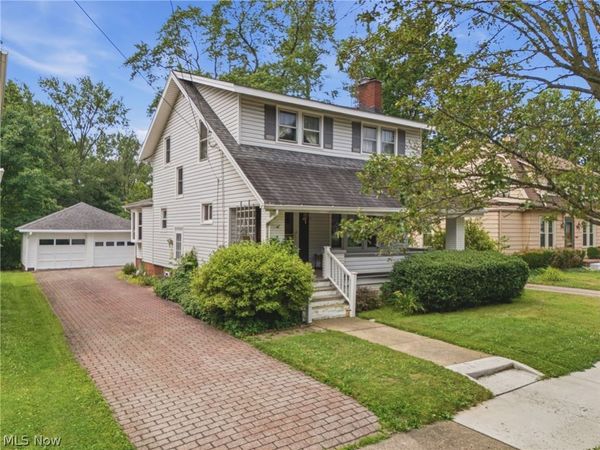 165 Shadyside Court , Alliance, OH 44601