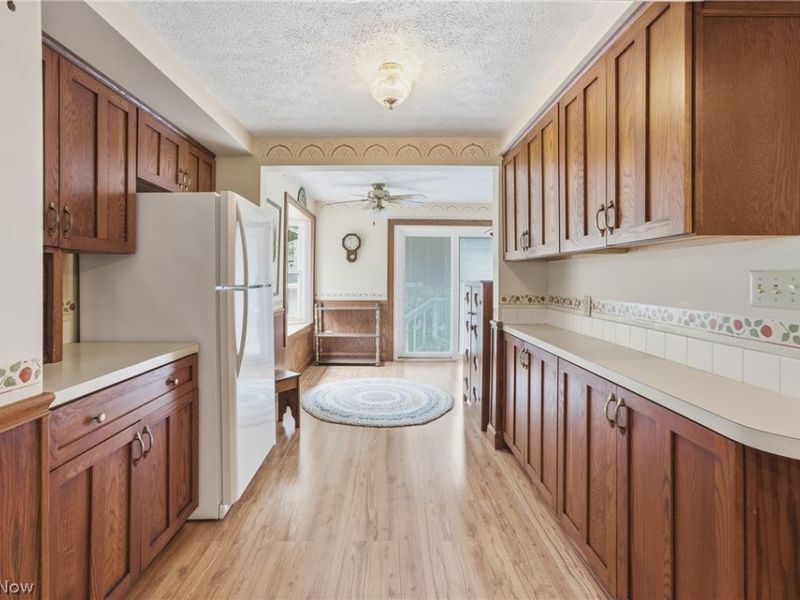 165 Shadyside Court, Alliance, OH 44601 Photo 17