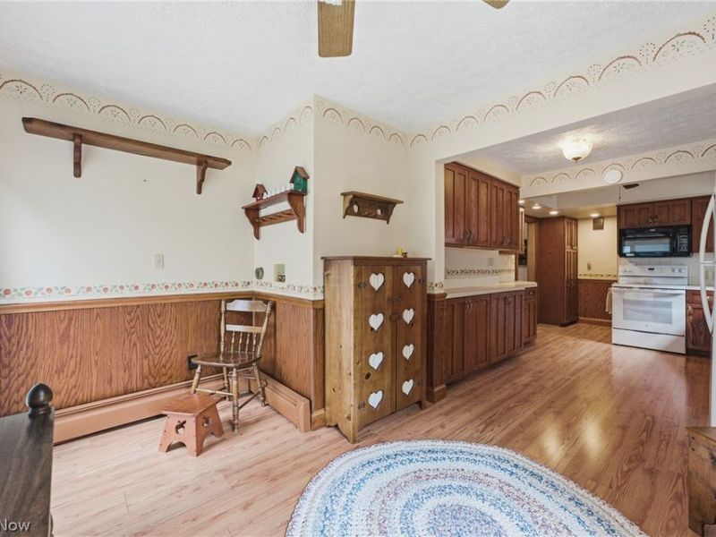 165 Shadyside Court, Alliance, OH 44601 Photo 19
