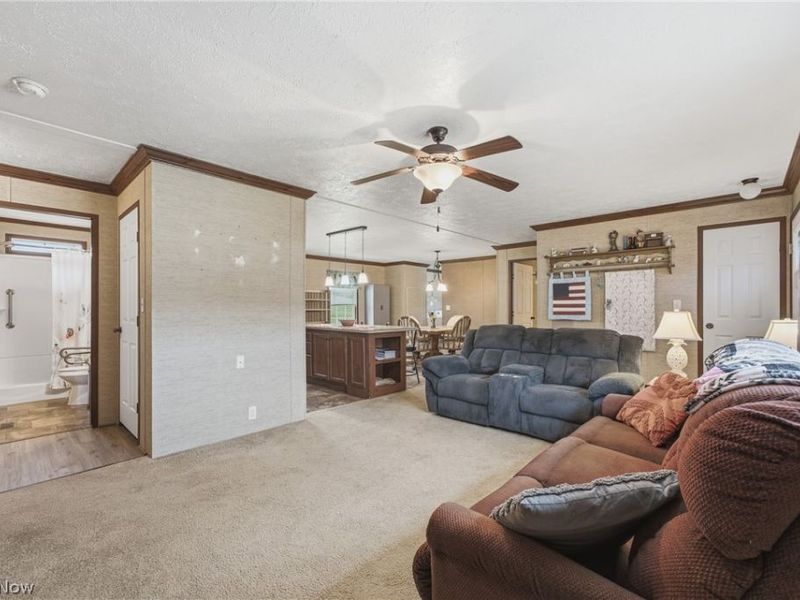 1023 Overlook Drive SW, Canton, OH 44706 Photo 10