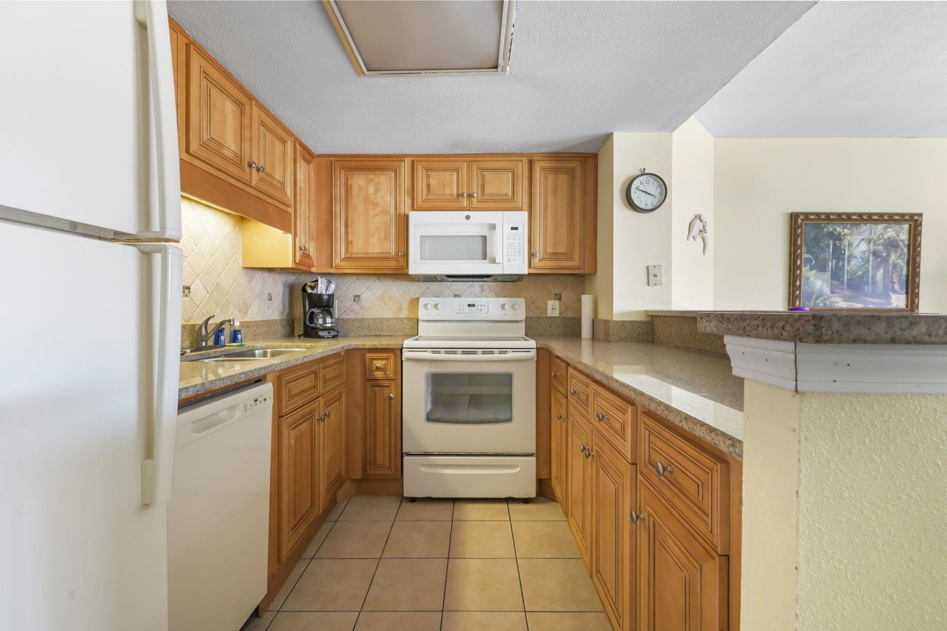 5511 N Ocean Blvd.  Photo 10