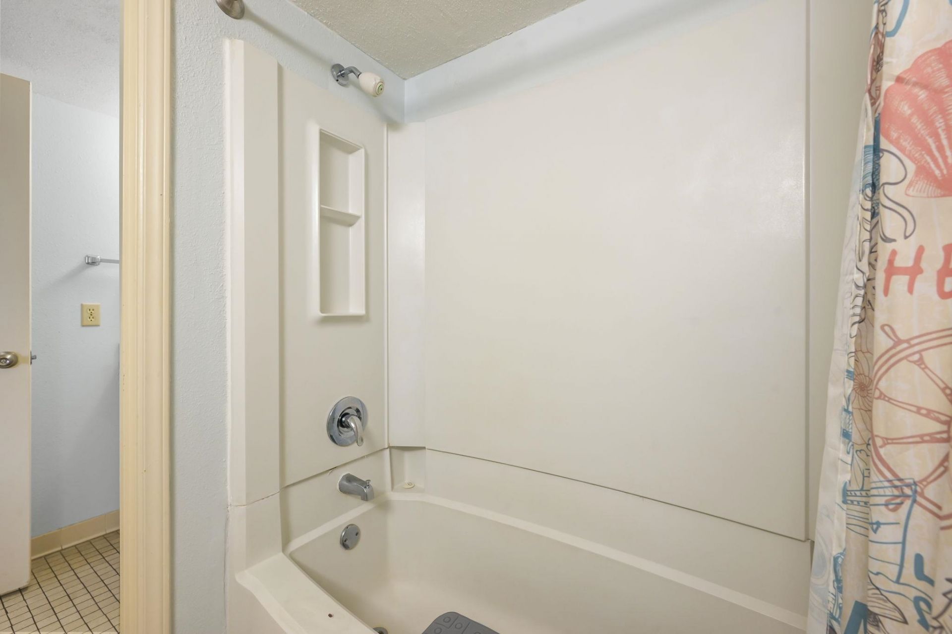 5511 N Ocean Blvd.  Photo 9