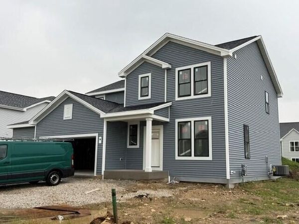 1487 Patton DRIVE, Hartford, WI 53027