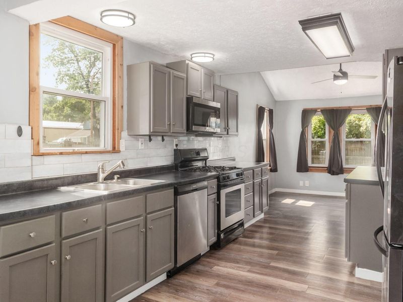 14066 Cleveland Road SW, Pataskala, OH 43062 Photo 14