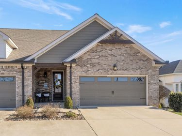 273 Moon Bay Drive, Unit 7, Kuttawa, KY 42055