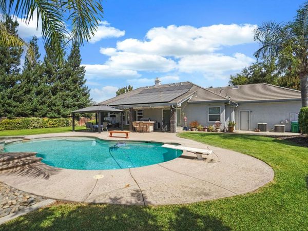 3106 E Calimyrna Rd, Acampo, CA 95220