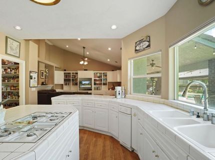 3106 E Calimyrna Rd, Acampo, CA 95220 Photo