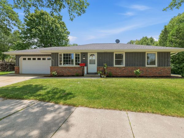 1817 Wilson Ave, Sheboygan, WI 53081