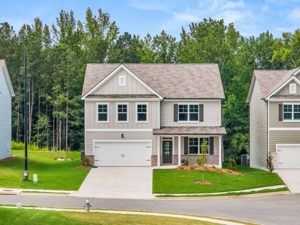 1135 Lost Creek Parkway, Dallas, GA 30132