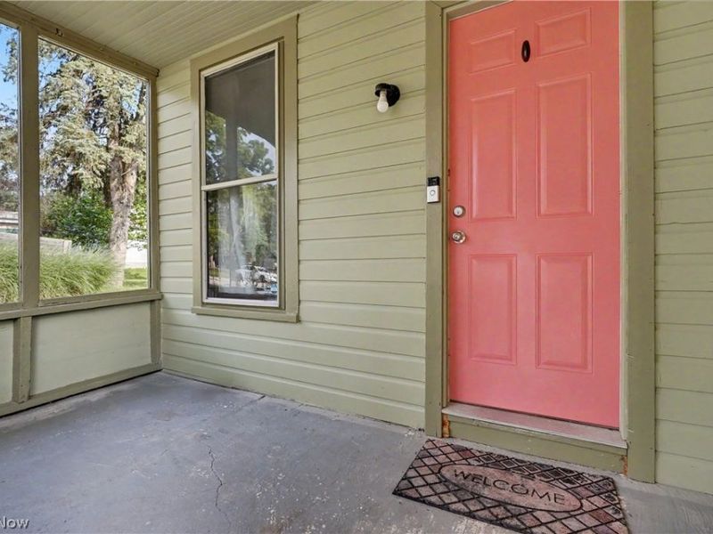 414 W Elm Street, Kent, OH 44240 Photo 2