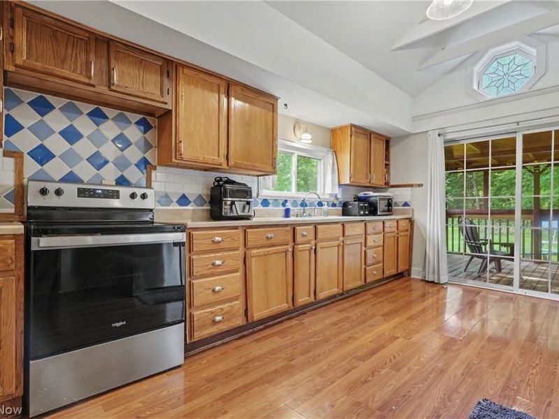 414 W Elm Street, Kent, OH 44240 Photo 6