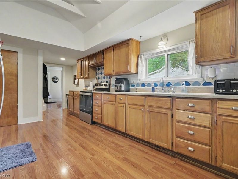 414 W Elm Street, Kent, OH 44240 Photo 8