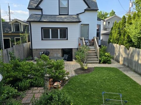 Main Photo