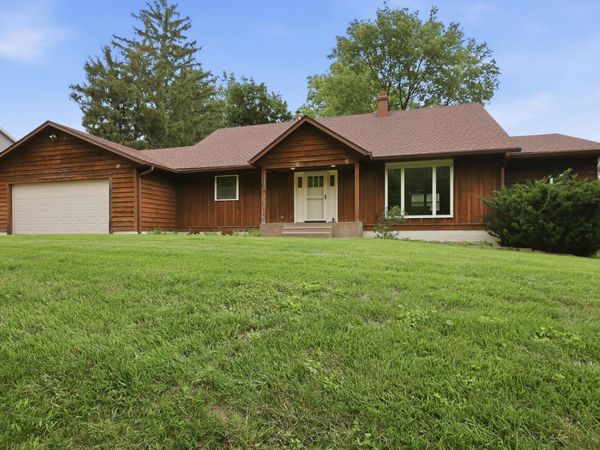 3107 Lorton Avenue , Davenport, IA 52807